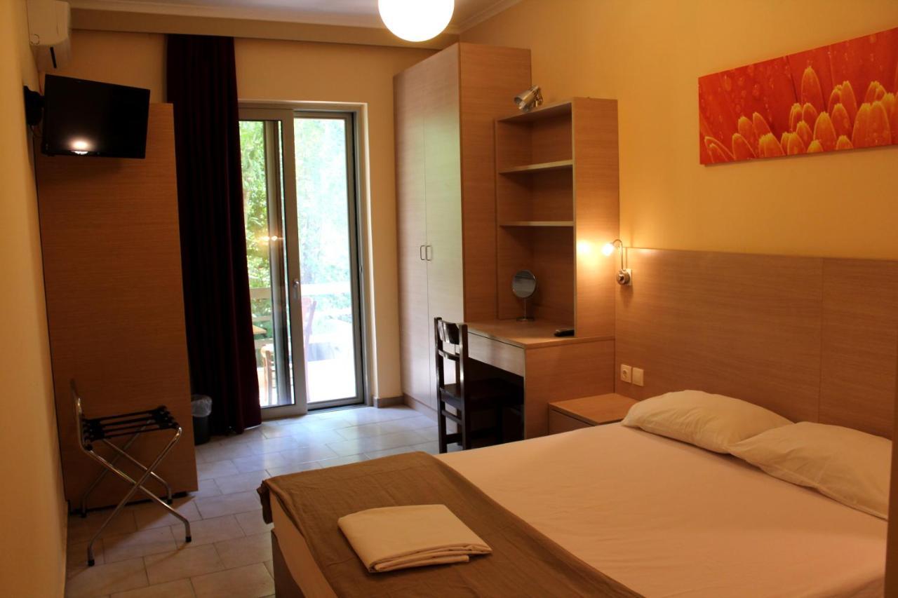 Philoxenia Hotel & Studios Rhodes City エクステリア 写真