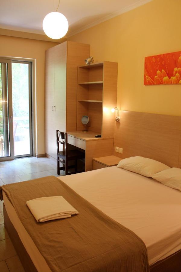 Philoxenia Hotel & Studios Rhodes City エクステリア 写真