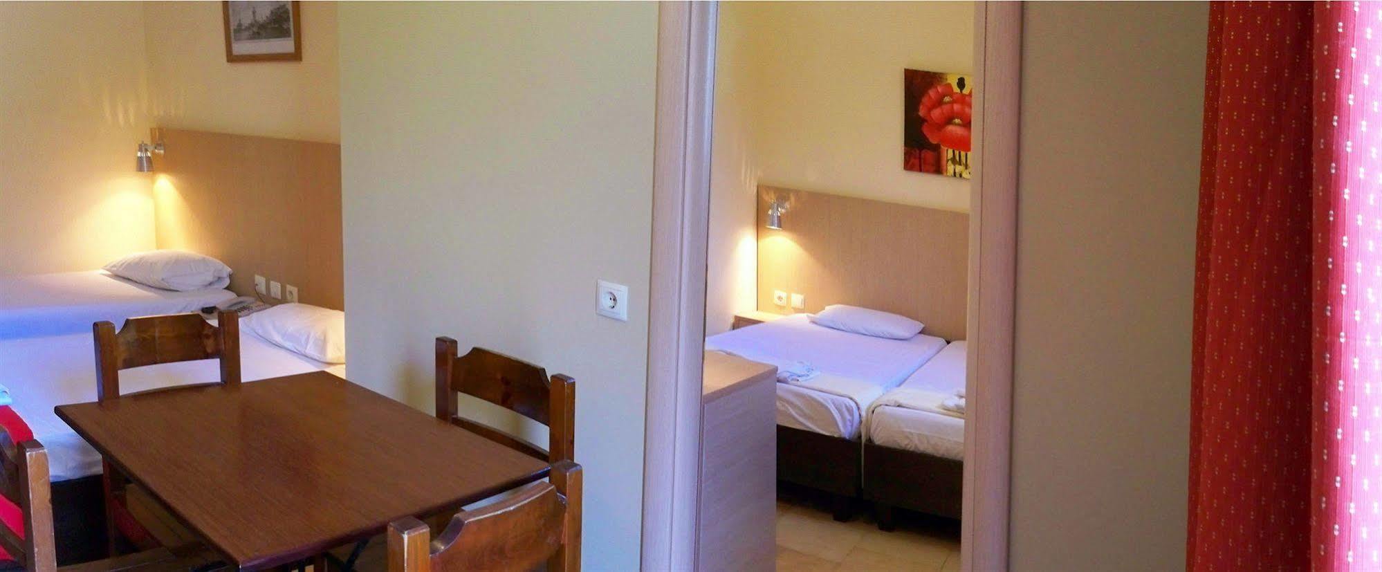 Philoxenia Hotel & Studios Rhodes City エクステリア 写真