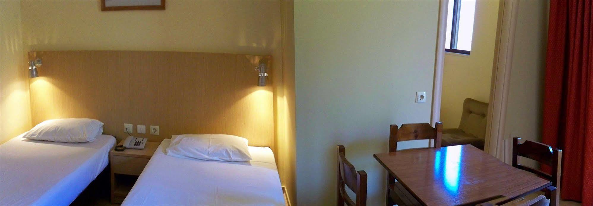 Philoxenia Hotel & Studios Rhodes City エクステリア 写真