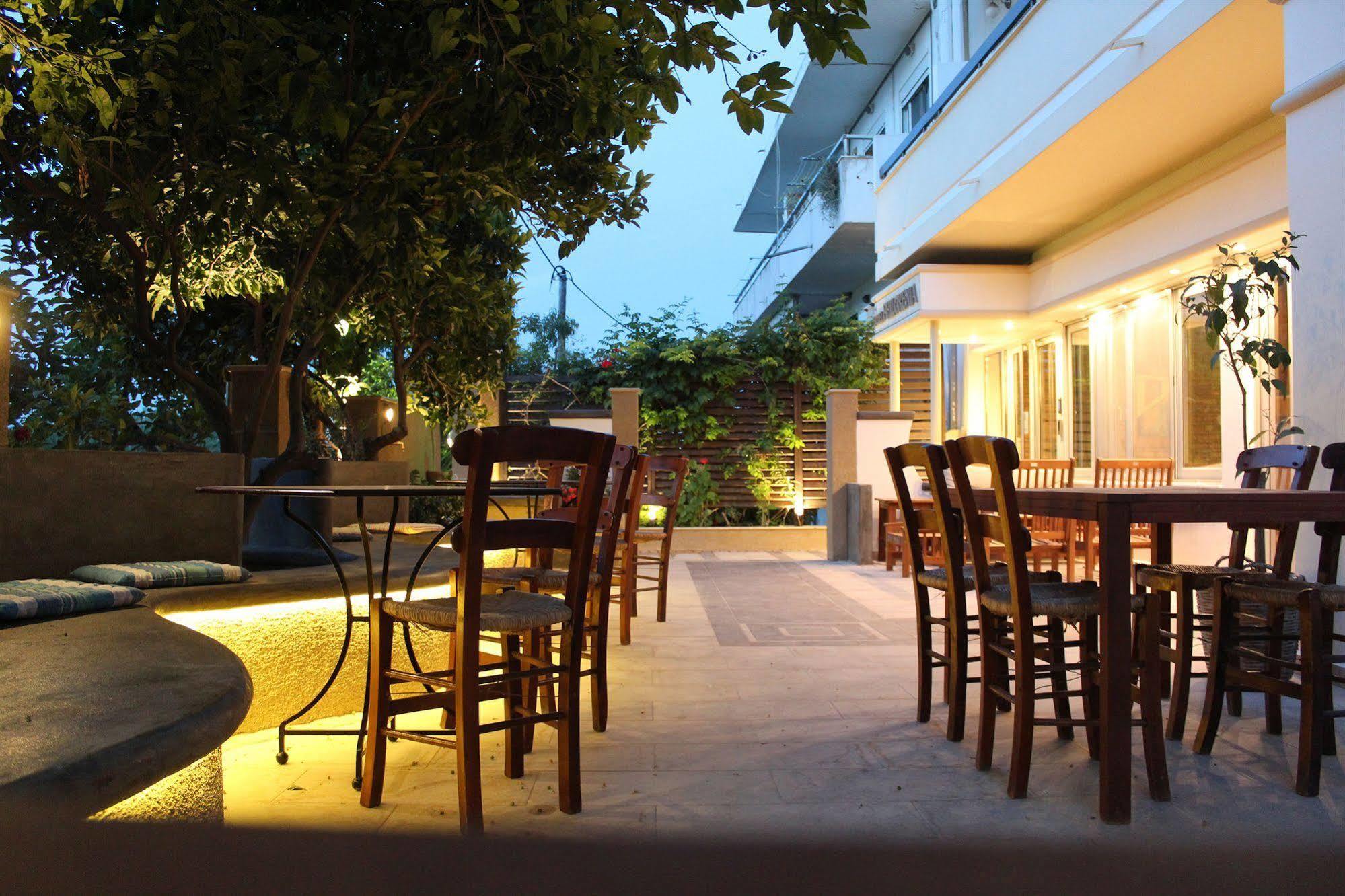 Philoxenia Hotel & Studios Rhodes City エクステリア 写真